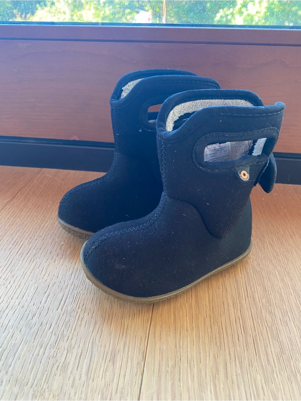 Bogs winter boots 5T